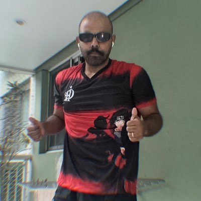 A Torcida mais marolenta da cidade // CEO da Fla Marola // @broxadasinistra // https://t.co/uHWxkJ2OXS // contato@vinicinho.com