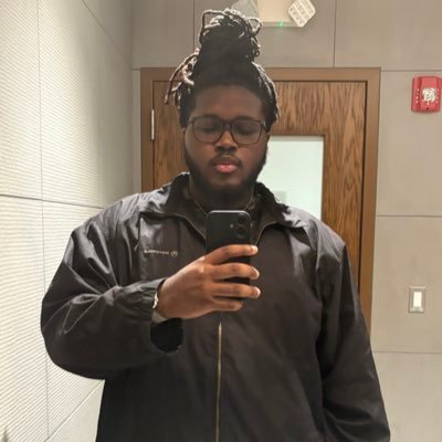 woodguevara3's profile picture. ⭒