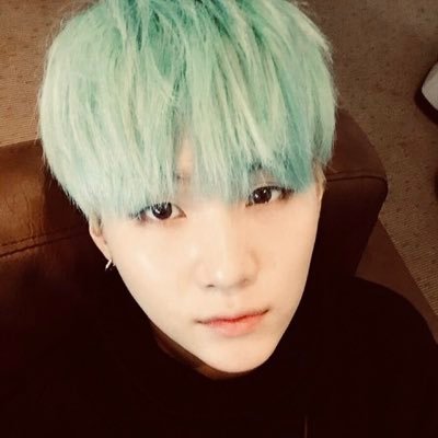 gabyyoon7's profile picture. 