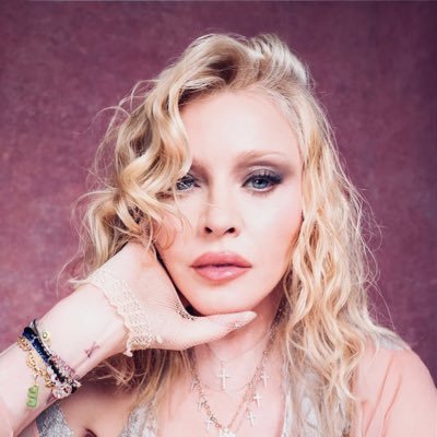 Music is my life. MADONNA ADELE DUA LIPA. Synth pop, Metal, numetal, dance pop, alternative, emo, disco. Vinyl collector. Gay, engaged, dog dad