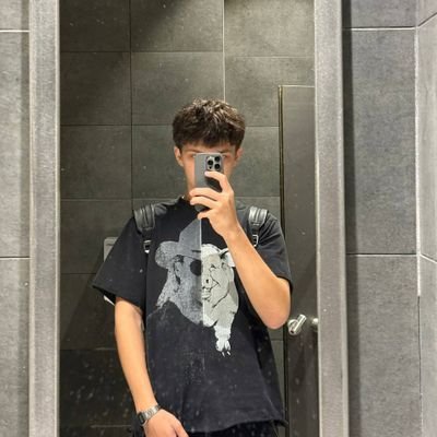 zerobytewiz23's profile picture. Old account was disabled but I'm back let's get to business

A software programmer and engineer |Tech enthusias | coding the future |Gadget , AI and innovation