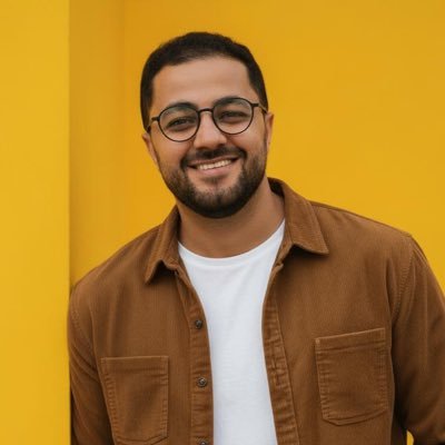 MBA - Marketing Digital Marketing Manager Senior Art Director +8 years of experience in digital marketing.