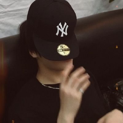 niixver's profile picture. Pomidori 🍅