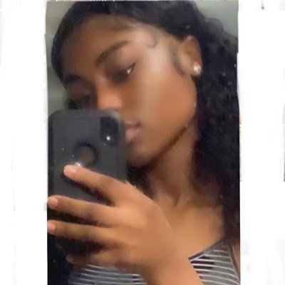 lopeztheo621's profile picture. Grim very Grim also Chelley’s new wife😌🥰