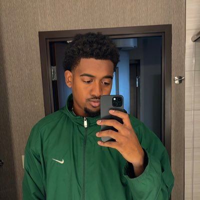 bil_usds's profile picture. tweeting off beer & indicas • rts aren’t endorsements • @Lakers @chargers @NHLBlackHawks @Arsenal @whitesox