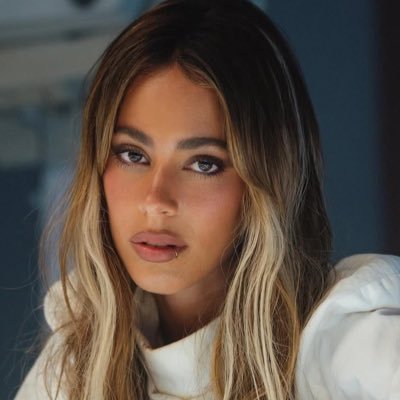 dani🛸 Profile