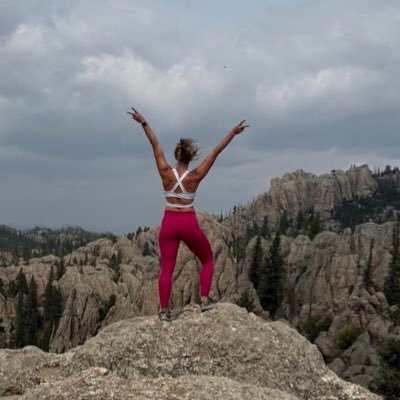 sharon_lynn_511's profile picture. Mom, Wife, Trauma OR Nurse, Proud American 🇺🇸