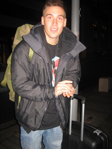 ddundero's profile picture. it's de istory of d tottenham