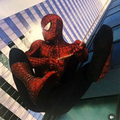 elhomeez's profile picture. 