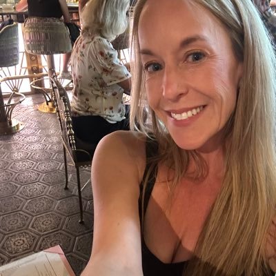 A proud vape shop owner of five locations with nearly 35 employees. I’m THR advocate fighting for vape and to protect my customers from a disastrous flavor ban.