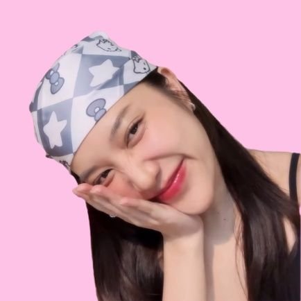 cadelando gl e tudo que tiver mulheres se beijando ✨ (fan account/fã)