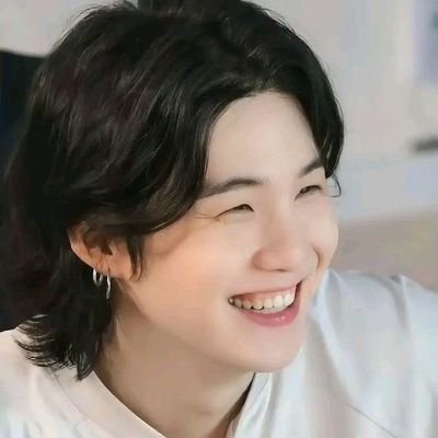 💜
Shine Dream Smile Oh, let us light up the night 🎶
OT7 STAN
ONLY ARMY
Católica ✟