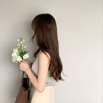 アラサー女性が3か月で成婚するまで💍 婚活パーティー・街コンで“次のデート”につなげる会話術と第一印象アップ法を発信。 効率よく、でも品を失わずに成果を出したい方へ。