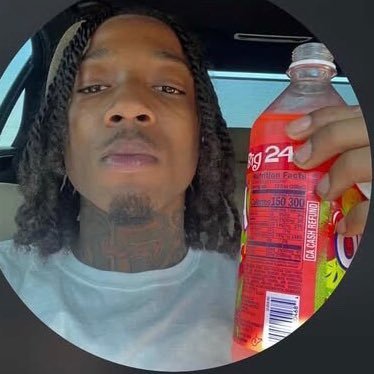 snapchat: slimedoutfashoo👻 cashapp:$jayvopressure onlyfans otw🥷🏽 only answers dms abt $$$
