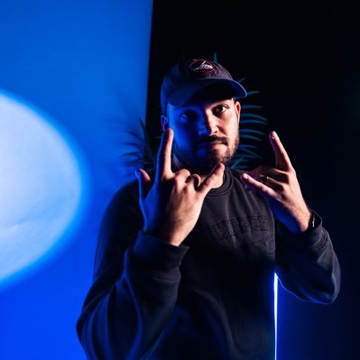 director, social & content @nhljets | via @mapleleafs @torontofc @torontoargos