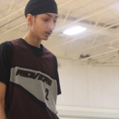6’2 guard|130| c’o 2028 🇺🇸| Kildonan-East Collegiate| jagjeetdhaliwal2772@gmail.com| 📍Winnipeg Manitoba