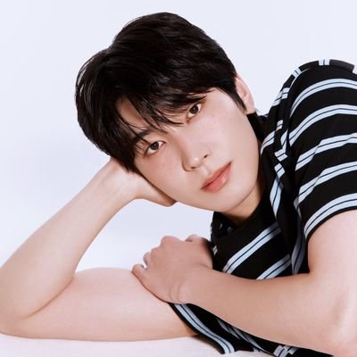 ☆ ot13 ☆
wonwoorideul hasta la médula ~
nací y moriré por el minwon ❤️🔥