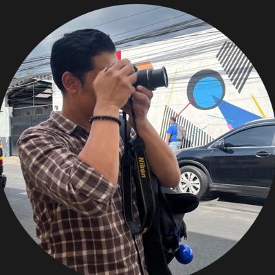 Fotoperiodista | La Hora | El fotoperiodismo, una ventana a la realidad en un país en crisis. ¡mi crítica no representa al medio!