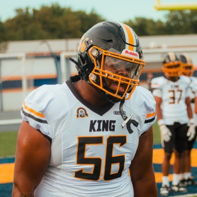 Gregorykel44230's profile picture. 2026 6'1, 324 guard defense tackle Track , | Bench 250 |Squat 405 Detroit Martin Luther King High School 586-569-1497