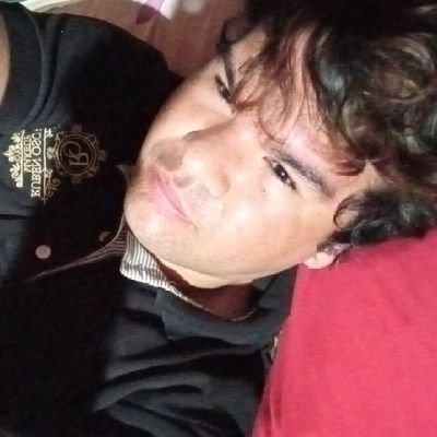 soy un chico amable hasta que me provocas, hablo mucho y me gusta estar en lugares con naturaleza...