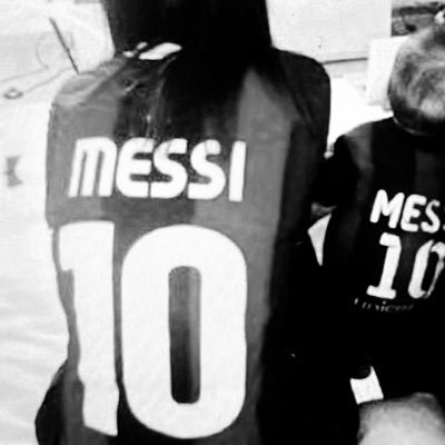ksagirlfav's profile picture. ( وَقُلْ رَبِّي ارْحَمْهُمَا كَمَا رَبَّيَانِي صَغِيرًا )   الممثل القانوني للأكاونت ليان رفيجتي👯‍♀️