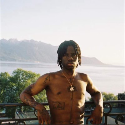 Iamkelly777's profile picture. Raver🗡️