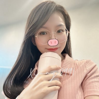 嗨👋 我是Xiang🌸 真人小清新推主 #有主 #禁認親 #不約砲 #不合作拍攝 #不會主動私訊 #小心盜版詐騙 ❤️❤️抖內開啟聊天及解鎖隱藏版照片 請按portaly連結🔗 或私訊轉帳、PayPal #售私密衣物