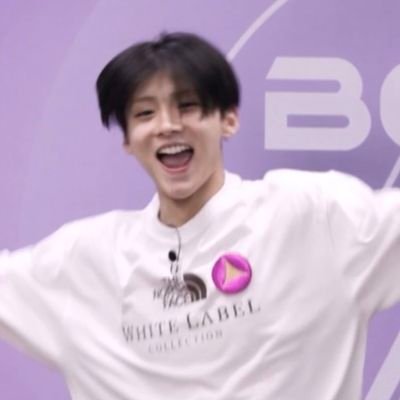 ⓘ this user is obsessed with #ENHYPEN
and a BOYS II PLANET #1 hater but still watch it for LEOWON !!