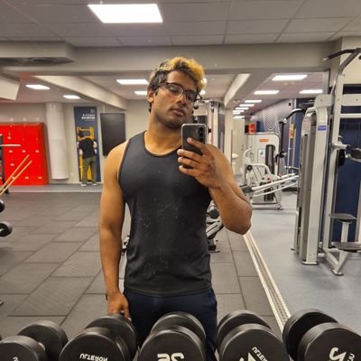 Gay and Muslim. Between Bangladesh and Sweden. 🇧🇩 🇸🇪