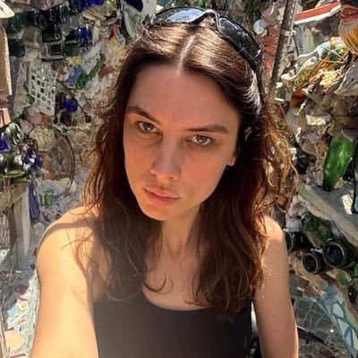 fcrmidablecool's profile picture. watch me build castles in the hourglass sand