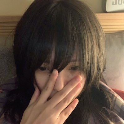 twdddesme's profile picture. 不社交。