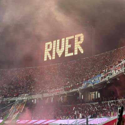 FunesdeRiver14's profile picture. RIVER VOS SOS MI VIDA...❤️

                           CAMPEON DEL MUNDO 🇦🇷