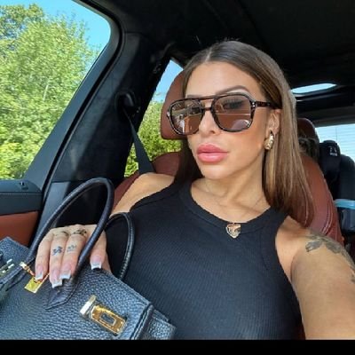 NancyPatriciai's profile picture. Be Positive About yourself 💚😇🌹