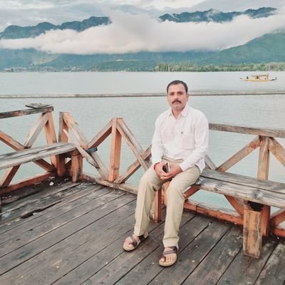 मण्डल महामंत्री सैदपुर पश्चिमी,गाज़ीपुर! उत्तर -प्रदेश
राजनीति मेरा पेशा नही है हिंदुत्व मेरा मिशन है,कुछ लोगों के लिए सत्ता भोग और विलास की वस्तु हो सकती हैं।