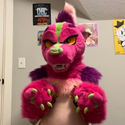 20 yo | 18+ minors dni | main is @kazzolicios | 🚫zoos🚫 OF is live https://t.co/gZJFo1RwiY