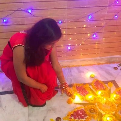 प्लीज फॉलो करें
जो भी फॉलो करेगा उसको हाथों हाथ फॉलो करुंगी