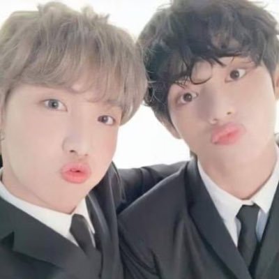 absorbedinth7's profile picture. (05)/オルペン🐨🐹🐱🐿🐥🐻🐰/テテ、VOPE💜/2025-0415たまアリ🐿、0601京セラ🐿、0706幕張🐹/たまアリ行ってからホビのことホソク様だと思っています🤭