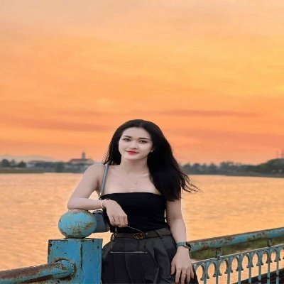 ColinTh57928113's profile picture. Trading crypto one block at a time.
