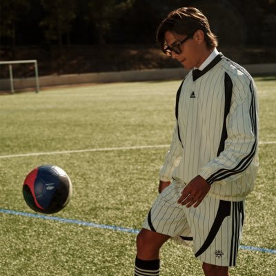 Provenza08's profile picture. Cinematography, blaugrana & #LakeShow
