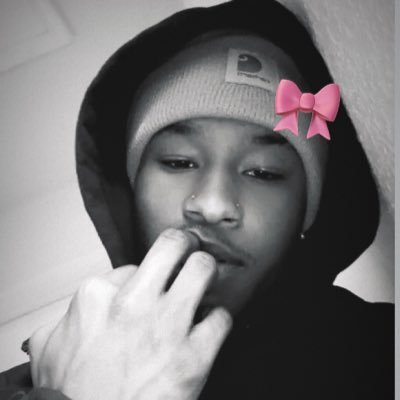 & yes i ended you. | barb since 10 ‘| @NICKIMINAJ , @XXXTENTACION | pfp creds : @he4dash |