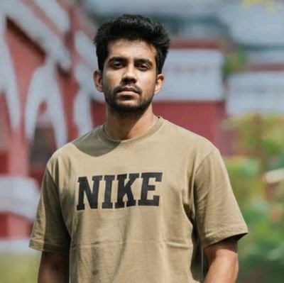 twAkashh21's profile picture. Media