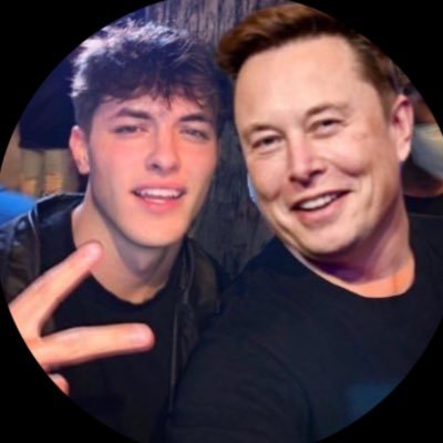 Am Saxon Musk🇺🇸Son of Elon Musk🇺🇸CEO of Tesla & SpaceX 🚀🪐Founder of the Boring Company 🚘✨I will never speak ill of my dad🇺🇸 #DOGE #MAGA