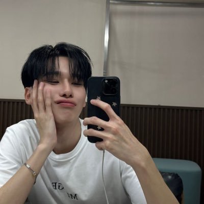 ᢉ𐭩 𐔌 fan acc ꒱ | Support #tlefirstone ☔️ #jimmyohm #kengnamping 🎸🐩 1001💜