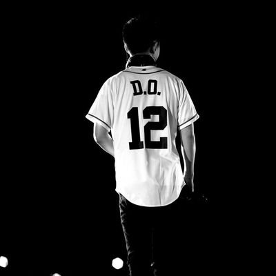 akun ini hidup, ga kaya waifu muㅤㅤㅤ ㅤㅤ
𔓘࣪ ִֶָ☾.𓇢𓆸
💎💚🪐 L - 🧚