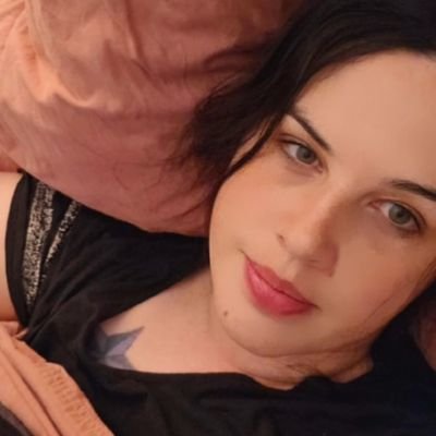 Your goth cousin's friend. Standup comedian in NZ. I've been on TV once.
ngāi tahu.