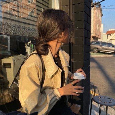 pdeic33452798's profile picture. I love traveling. I love the beautiful tropical country of Malaysia and I also love the vast land of the United States.