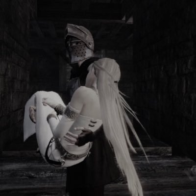 22 ‧₊˚ ⏾. ⋅juno & ana main ᶻ 𝗓 𐰁 #arianagrande ❀ i luv resident evil & silent hill ☥🦇 ݁ ˖ i play on steam ᰔ