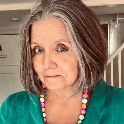 Editor of Dogs Today magazine for more than 35 years! Patron of Stolen and Missing Pets Alliance. Opinions, got lots of them, but they are mine.