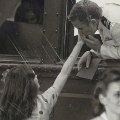 3i606's profile picture. مغمُورة بالدلعَ والأنُوثة.