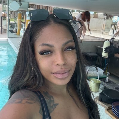 I love who care about black goddess ❤️am really to dominant anyone interested TO SPEAK | Black British financial dominatrix